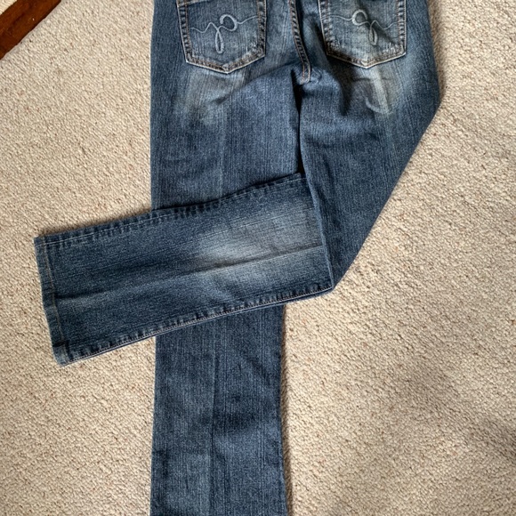Women’s GUESS Blue Stretch Jeans - Picture 3 of 3